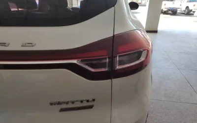 Leopaard Leopaard CS10 в цвете и кузовом – это идеальный выбор среди китайских автомобилей. Доступная цена и надежность гарантированы.