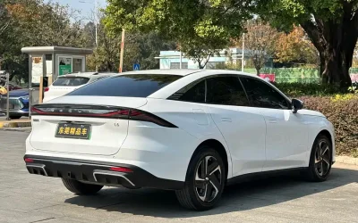 Geely Galaxy Geely Panda в цвете и кузовом – это идеальный выбор среди китайских автомобилей. Доступная цена и надежность гарантированы.