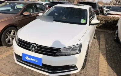 Volkswagen Volkswagen Santana в цвете и кузовом – это идеальный выбор среди китайских автомобилей. Доступная цена и надежность гарантированы.