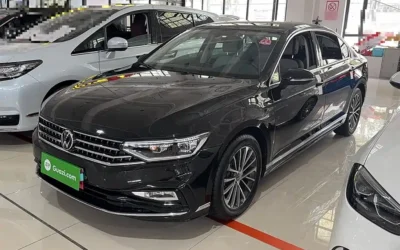 Volkswagen Volkswagen Magotan в цвете и кузовом – это идеальный выбор среди китайских автомобилей. Доступная цена и надежность гарантированы.