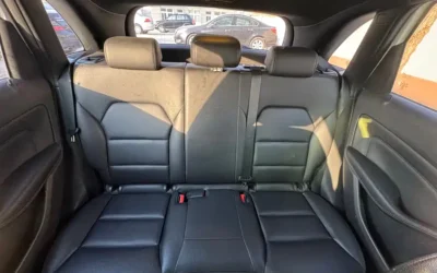 Mercedes-Benz Mercedes-Benz C-Class в цвете и кузовом – это идеальный выбор среди китайских автомобилей. Доступная цена и надежность гарантированы.