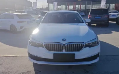 BMW BMW 5 Series в цвете и кузовом – это идеальный выбор среди китайских автомобилей. Доступная цена и надежность гарантированы.