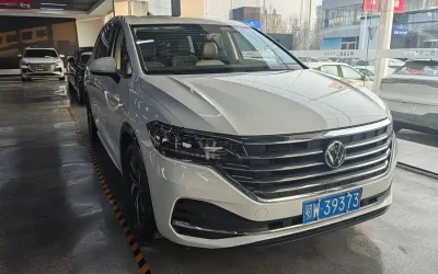 Volkswagen Volkswagen Bora в цвете и кузовом – это идеальный выбор среди китайских автомобилей. Доступная цена и надежность гарантированы.