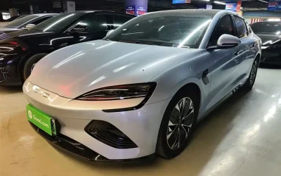 BYD BYD Seal 05 DM-i в цвете и кузовом – это идеальный выбор среди китайских автомобилей. Доступная цена и надежность гарантированы.