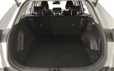 Toyota Toyota Rav4 в цвете и кузовом – это идеальный выбор среди китайских автомобилей. Доступная цена и надежность гарантированы.