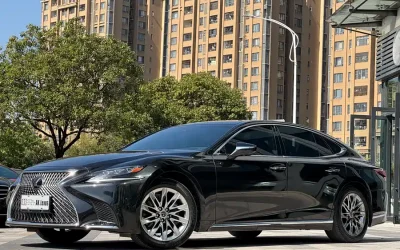 NIO NIO ES7 в цвете и кузовом – это идеальный выбор среди китайских автомобилей. Доступная цена и надежность гарантированы.