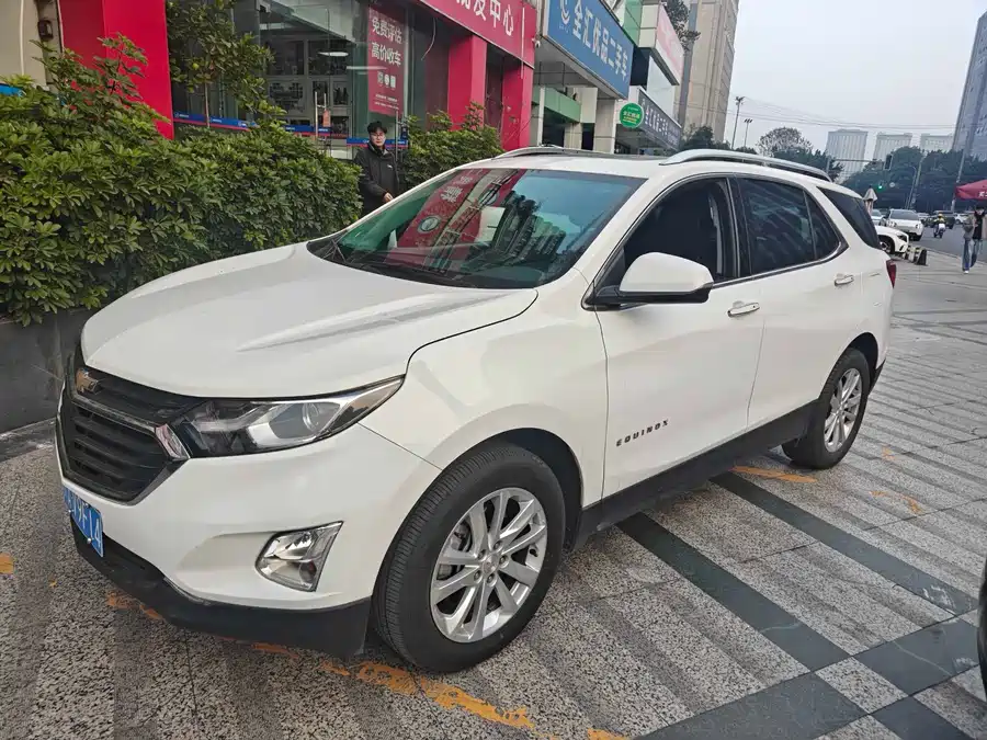 Geely Geely Jiaji в цвете и кузовом – это идеальный выбор среди китайских автомобилей. Доступная цена и надежность гарантированы.