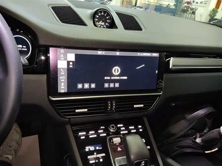 Porsche Porsche Cayenne в цвете и кузовом – это идеальный выбор среди китайских автомобилей. Доступная цена и надежность гарантированы.