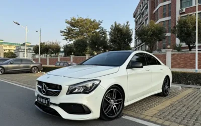 Mercedes-Benz Mercedes-Benz C-Class в цвете и кузовом – это идеальный выбор среди китайских автомобилей. Доступная цена и надежность гарантированы.