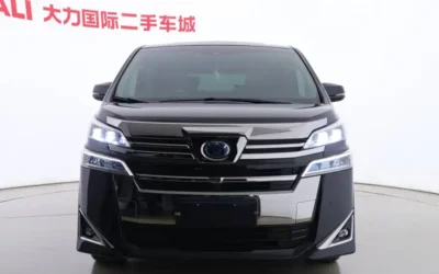 Toyota Toyota Camry в цвете и кузовом – это идеальный выбор среди китайских автомобилей. Доступная цена и надежность гарантированы.