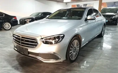 Mercedes-Benz Mercedes-Benz C-Class в цвете и кузовом – это идеальный выбор среди китайских автомобилей. Доступная цена и надежность гарантированы.