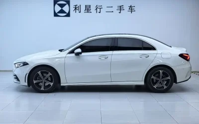 Tesla Tesla Model Y в цвете и кузовом – это идеальный выбор среди китайских автомобилей. Доступная цена и надежность гарантированы.