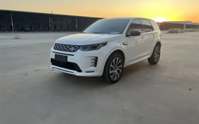 Land Rover Land Rover Range Rover в цвете и кузовом – это идеальный выбор среди китайских автомобилей. Доступная цена и надежность гарантированы.