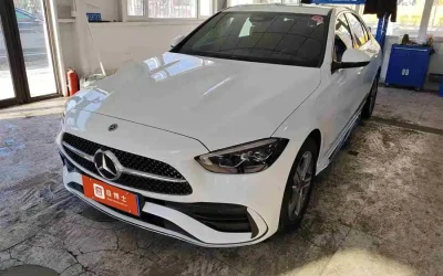 Mercedes-Benz Mercedes-Benz в цвете Mercedes-Benz и кузовом Mercedes-Benz – это идеальный выбор среди китайских автомобилей. Доступная цена и надежность гарантированы.