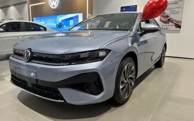 Toyota Toyota Corolla в цвете и кузовом – это идеальный выбор среди китайских автомобилей. Доступная цена и надежность гарантированы.