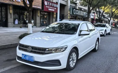 Volkswagen Volkswagen Golf в цвете и кузовом – это идеальный выбор среди китайских автомобилей. Доступная цена и надежность гарантированы.