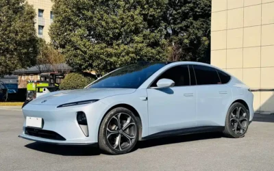 NIO NIO ET5T в цвете и кузовом – это идеальный выбор среди китайских автомобилей. Доступная цена и надежность гарантированы.
