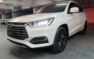 BYD BYD Tang EV в цвете и кузовом – это идеальный выбор среди китайских автомобилей. Доступная цена и надежность гарантированы.