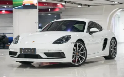 Porsche Porsche Panamera в цвете и кузовом – это идеальный выбор среди китайских автомобилей. Доступная цена и надежность гарантированы.