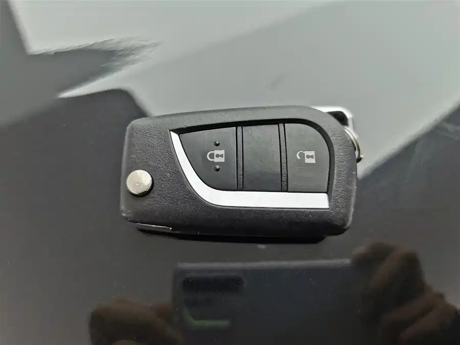 Toyota Toyota Wildlander в цвете и кузовом – это идеальный выбор среди китайских автомобилей. Доступная цена и надежность гарантированы.