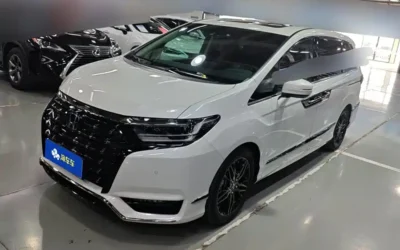 Toyota Toyota YARiS L в цвете и кузовом – это идеальный выбор среди китайских автомобилей. Доступная цена и надежность гарантированы.