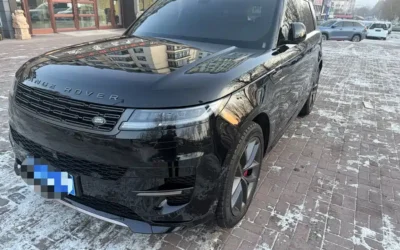 Land Rover Land Rover Range Rover в цвете и кузовом – это идеальный выбор среди китайских автомобилей. Доступная цена и надежность гарантированы.