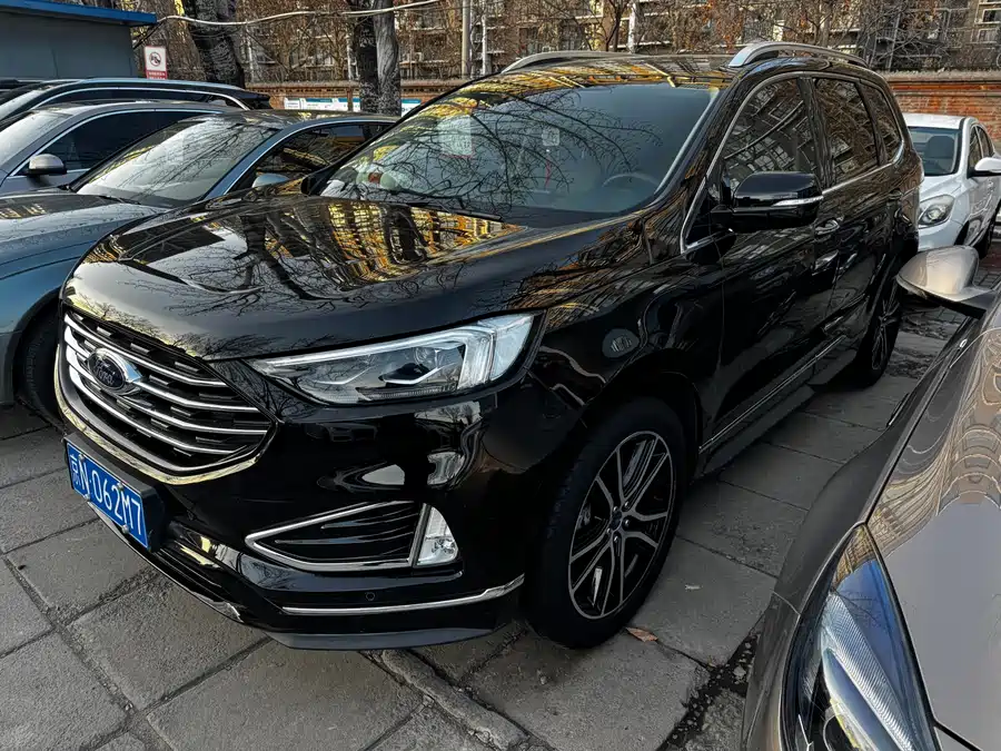 Ford Ford Edge в цвете и кузовом – это идеальный выбор среди китайских автомобилей. Доступная цена и надежность гарантированы.