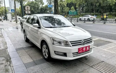 Volkswagen Volkswagen Lavida в цвете и кузовом – это идеальный выбор среди китайских автомобилей. Доступная цена и надежность гарантированы.