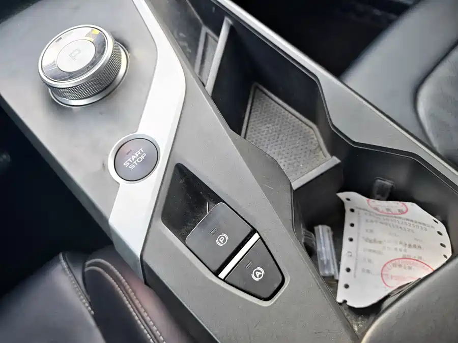 Geely Geometry Geely Geometry C в цвете и кузовом – это идеальный выбор среди китайских автомобилей. Доступная цена и надежность гарантированы.