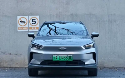 Geely Geometry Geely Geometry A в цвете и кузовом – это идеальный выбор среди китайских автомобилей. Доступная цена и надежность гарантированы.
