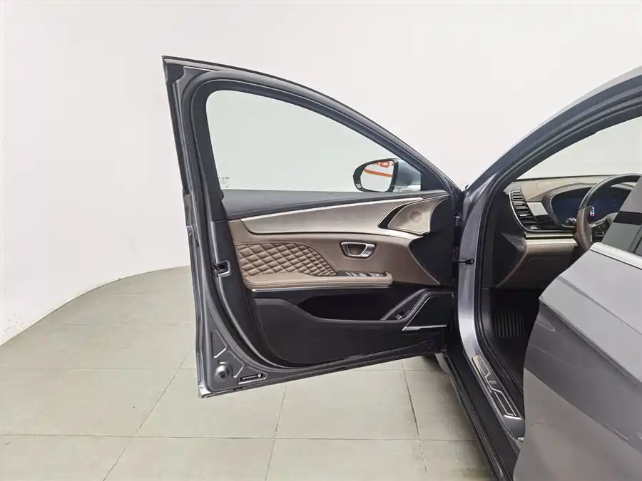 Foton Futian Xiangling M в цвете и кузовом – это идеальный выбор среди китайских автомобилей. Доступная цена и надежность гарантированы.