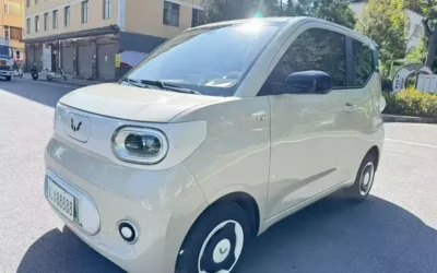 WuLing Wuling Hongguang MINI EV в цвете и кузовом – это идеальный выбор среди китайских автомобилей. Доступная цена и надежность гарантированы.