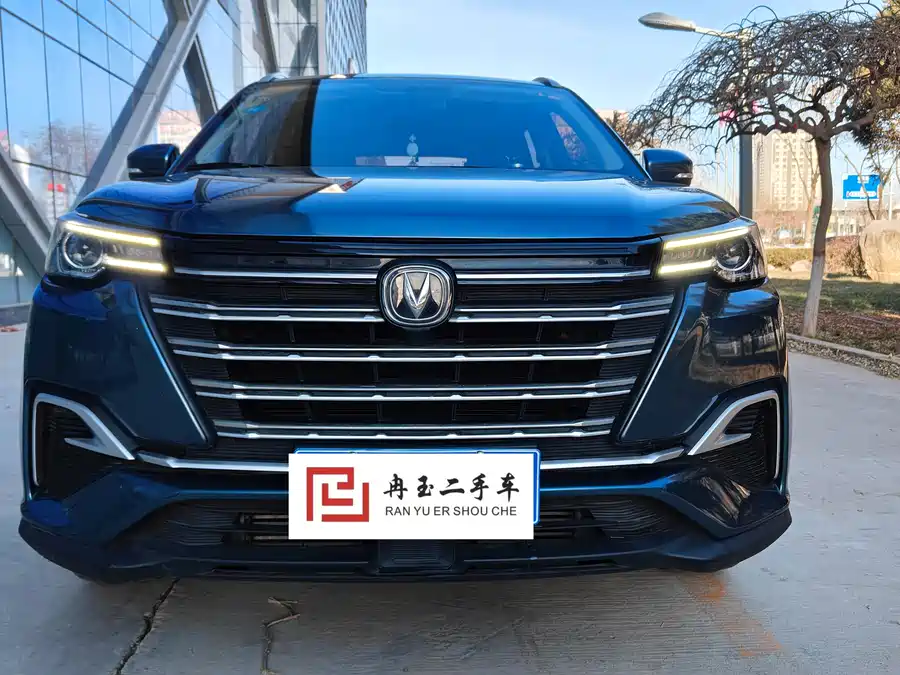 GAC Trumpchi Trumpchi M6 в цвете и кузовом – это идеальный выбор среди китайских автомобилей. Доступная цена и надежность гарантированы.