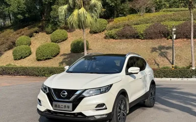 Nissan Nissan Sylphy в цвете и кузовом – это идеальный выбор среди китайских автомобилей. Доступная цена и надежность гарантированы.