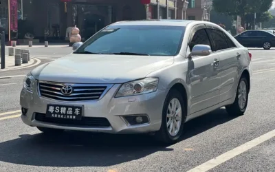 Toyota Toyota Camry в цвете и кузовом – это идеальный выбор среди китайских автомобилей. Доступная цена и надежность гарантированы.