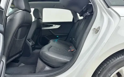 Audi Audi Q5L в цвете и кузовом – это идеальный выбор среди китайских автомобилей. Доступная цена и надежность гарантированы.