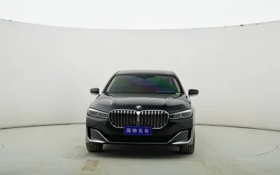 BMW BMW в цвете BMW и кузовом BMW – это идеальный выбор среди китайских автомобилей. Доступная цена и надежность гарантированы.