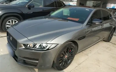 Jaguar Jaguar S-Type в цвете и кузовом – это идеальный выбор среди китайских автомобилей. Доступная цена и надежность гарантированы.