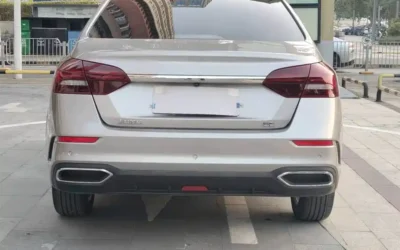 Geely Geely Emgrand в цвете и кузовом – это идеальный выбор среди китайских автомобилей. Доступная цена и надежность гарантированы.