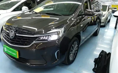 Audi Audi A8 в цвете и кузовом – это идеальный выбор среди китайских автомобилей. Доступная цена и надежность гарантированы.