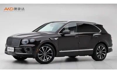 Bentley Bentley Bentayga в цвете и кузовом – это идеальный выбор среди китайских автомобилей. Доступная цена и надежность гарантированы.