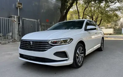Volkswagen Volkswagen Viloran в цвете и кузовом – это идеальный выбор среди китайских автомобилей. Доступная цена и надежность гарантированы.