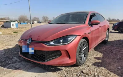 Volkswagen Volkswagen Sagitar в цвете и кузовом – это идеальный выбор среди китайских автомобилей. Доступная цена и надежность гарантированы.