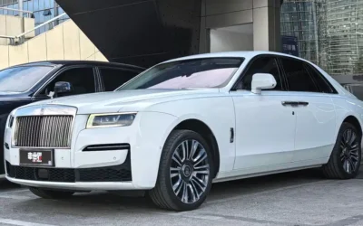 Rolls-Royce Rolls-Royce в цвете Rolls-Royce и кузовом Rolls-Royce – это идеальный выбор среди китайских автомобилей. Доступная цена и надежность гарантированы.