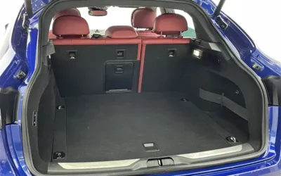 Maserati Maserati Levante в цвете и кузовом – это идеальный выбор среди китайских автомобилей. Доступная цена и надежность гарантированы.