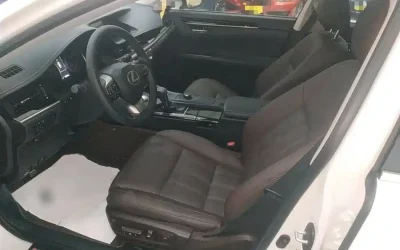 Lexus Lexus RX в цвете и кузовом – это идеальный выбор среди китайских автомобилей. Доступная цена и надежность гарантированы.