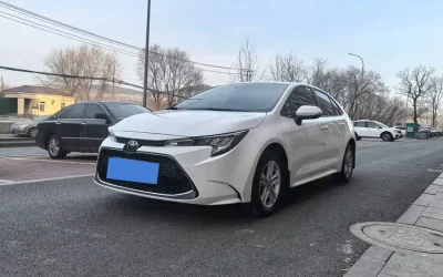 Toyota Toyota Corolla Cross в цвете и кузовом – это идеальный выбор среди китайских автомобилей. Доступная цена и надежность гарантированы.