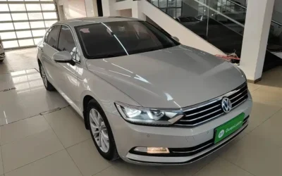 Volkswagen Volkswagen Santana в цвете и кузовом – это идеальный выбор среди китайских автомобилей. Доступная цена и надежность гарантированы.