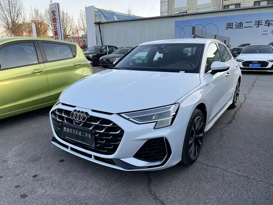 Audi Audi A3 в цвете и кузовом – это идеальный выбор среди китайских автомобилей. Доступная цена и надежность гарантированы.