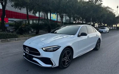 Mercedes-Benz Mercedes-Benz в цвете Mercedes-Benz и кузовом Mercedes-Benz – это идеальный выбор среди китайских автомобилей. Доступная цена и надежность гарантированы.